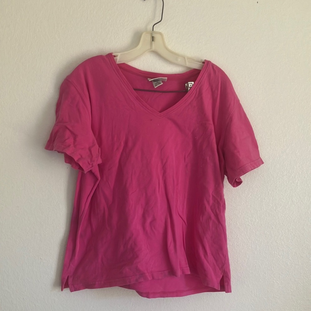 FINAL MARKDOWN Bill blass t shirt xl